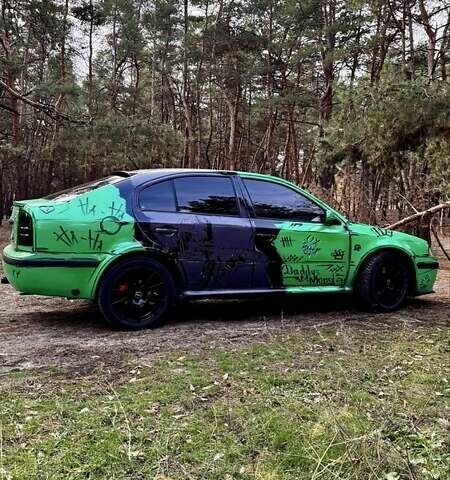 Зеленый Шкода Октавия, объемом двигателя 1.8 л и пробегом 345 тыс. км за 6000 $, фото 17 на Automoto.ua