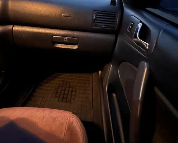 Зелений Шкода Октавія, об'ємом двигуна 2 л та пробігом 323 тис. км за 5600 $, фото 22 на Automoto.ua