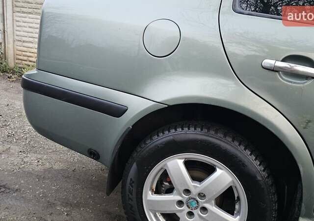 Зеленый Шкода Октавия, объемом двигателя 2 л и пробегом 400 тыс. км за 4500 $, фото 21 на Automoto.ua