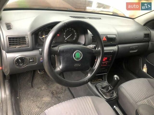Зеленый Шкода Октавия, объемом двигателя 2 л и пробегом 365 тыс. км за 4600 $, фото 12 на Automoto.ua