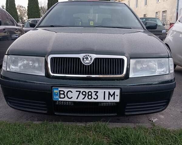 Зеленый Шкода Октавия, объемом двигателя 2 л и пробегом 270 тыс. км за 5200 $, фото 3 на Automoto.ua