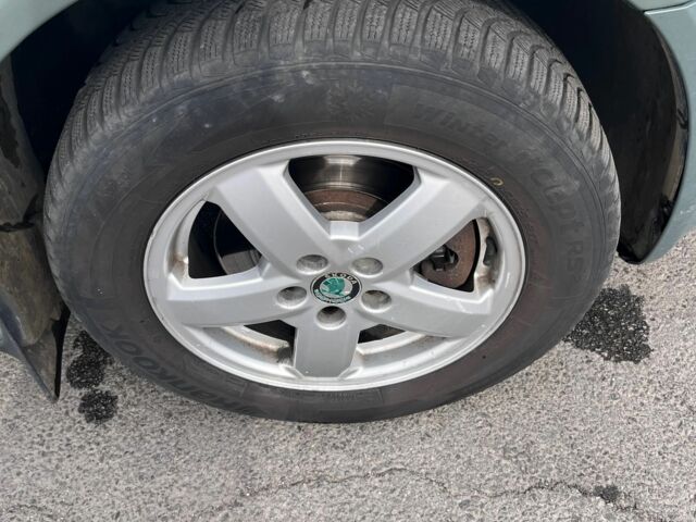 Зелений Шкода Октавія, об'ємом двигуна 1.9 л та пробігом 370 тис. км за 2600 $, фото 6 на Automoto.ua