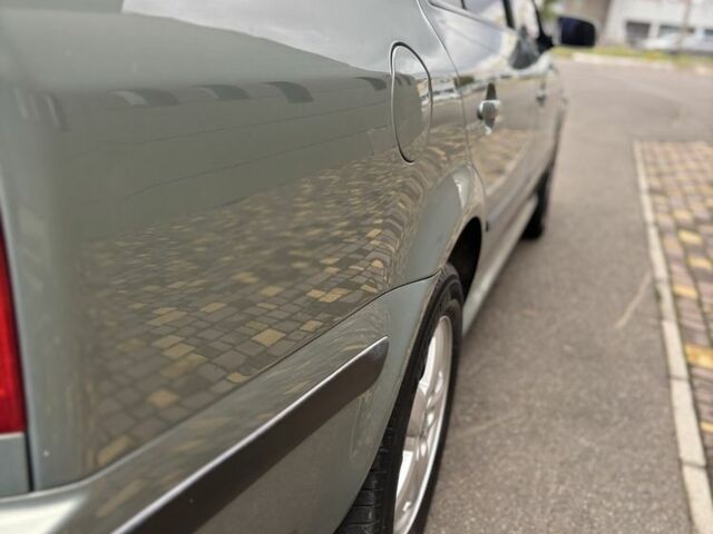 Зелений Шкода Октавія, об'ємом двигуна 2 л та пробігом 271 тис. км за 5499 $, фото 10 на Automoto.ua