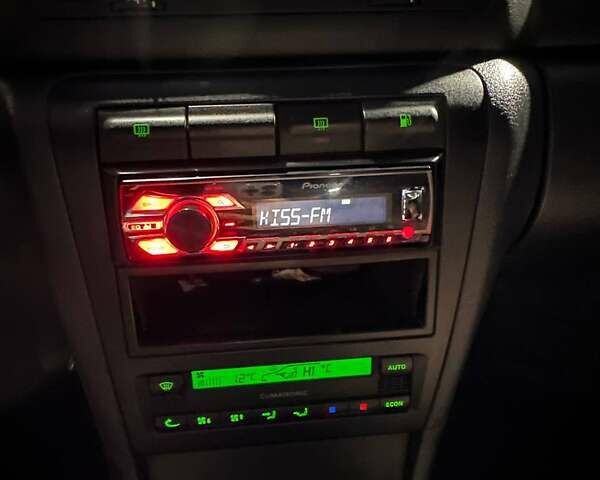 Зелений Шкода Октавія, об'ємом двигуна 2 л та пробігом 323 тис. км за 5600 $, фото 6 на Automoto.ua