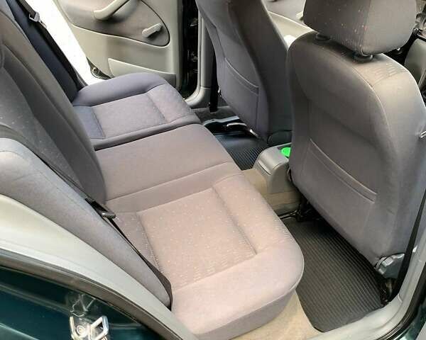 Зеленый Шкода Октавия, объемом двигателя 1.6 л и пробегом 180 тыс. км за 4500 $, фото 27 на Automoto.ua
