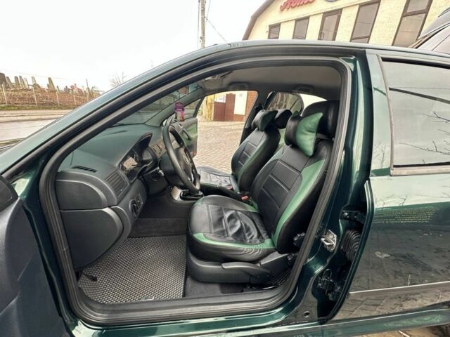 Зеленый Шкода Октавия, объемом двигателя 1.6 л и пробегом 121 тыс. км за 5500 $, фото 8 на Automoto.ua