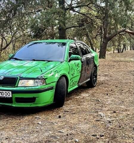 Зеленый Шкода Октавия, объемом двигателя 1.8 л и пробегом 345 тыс. км за 6000 $, фото 11 на Automoto.ua