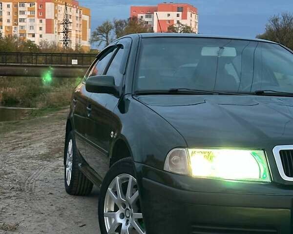 Зелений Шкода Октавія, об'ємом двигуна 2 л та пробігом 323 тис. км за 5600 $, фото 39 на Automoto.ua