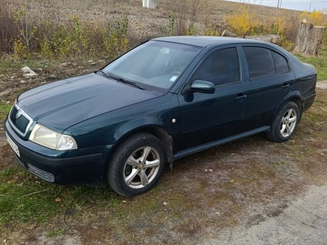 Зелений Шкода Октавія, об'ємом двигуна 2 л та пробігом 259 тис. км за 4200 $, фото 4 на Automoto.ua