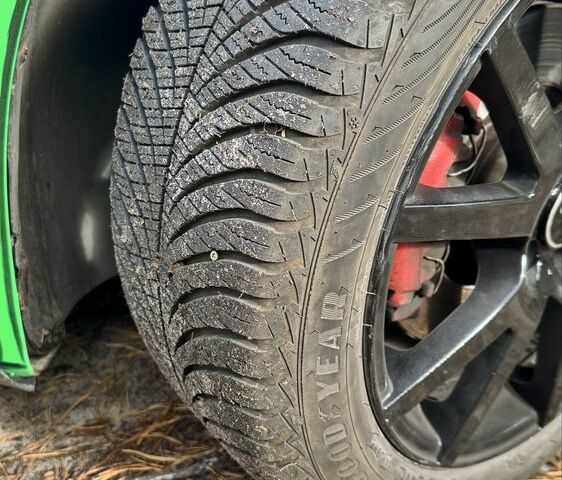 Зеленый Шкода Октавия, объемом двигателя 1.8 л и пробегом 345 тыс. км за 6000 $, фото 10 на Automoto.ua