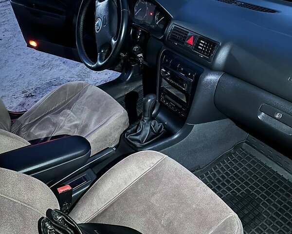 Зелений Шкода Октавія, об'ємом двигуна 2 л та пробігом 323 тис. км за 5600 $, фото 14 на Automoto.ua