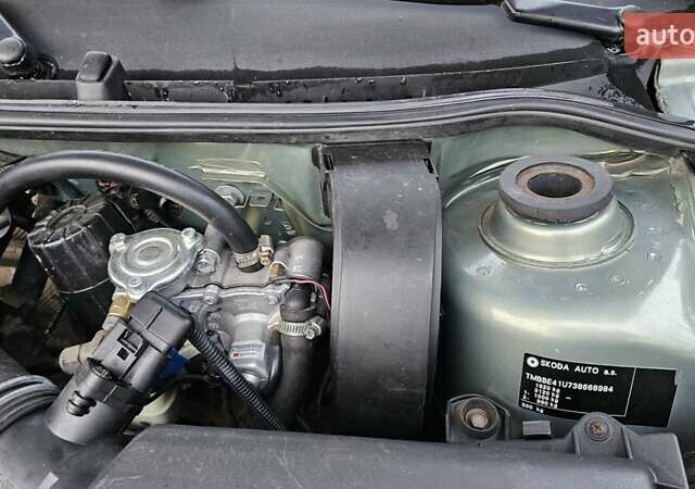 Зеленый Шкода Октавия, объемом двигателя 2 л и пробегом 400 тыс. км за 4500 $, фото 29 на Automoto.ua
