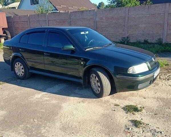 Зеленый Шкода Октавия, объемом двигателя 1.98 л и пробегом 250 тыс. км за 4500 $, фото 4 на Automoto.ua