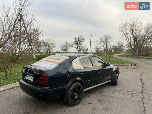 Зеленый Шкода Октавия, объемом двигателя 1.6 л и пробегом 383 тыс. км за 2500 $, фото 2 на Automoto.ua