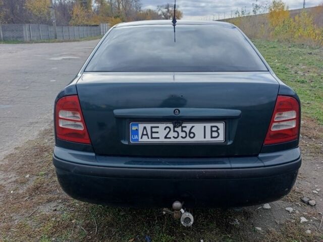 Зелений Шкода Октавія, об'ємом двигуна 2 л та пробігом 259 тис. км за 4200 $, фото 3 на Automoto.ua