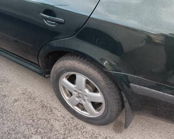 Зеленый Шкода Октавия, объемом двигателя 2 л и пробегом 270 тыс. км за 5200 $, фото 5 на Automoto.ua