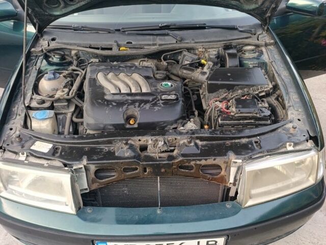 Зелений Шкода Октавія, об'ємом двигуна 2 л та пробігом 259 тис. км за 4200 $, фото 6 на Automoto.ua