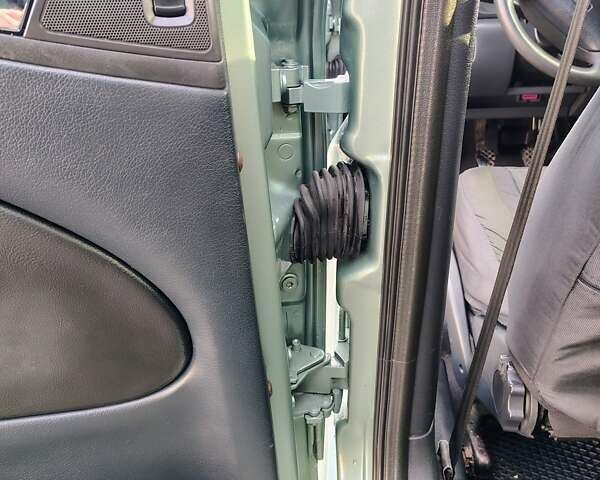 Зелений Шкода Октавія, об'ємом двигуна 1.6 л та пробігом 207 тис. км за 4300 $, фото 17 на Automoto.ua