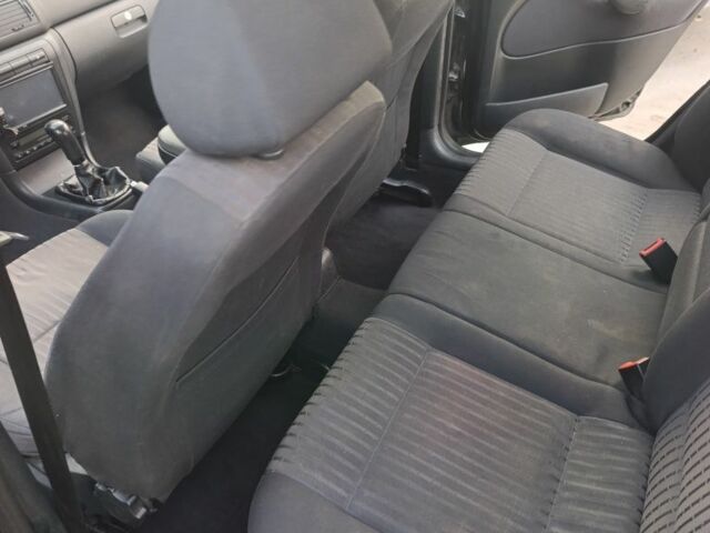 Зелений Шкода Октавія, об'ємом двигуна 2 л та пробігом 259 тис. км за 4200 $, фото 11 на Automoto.ua