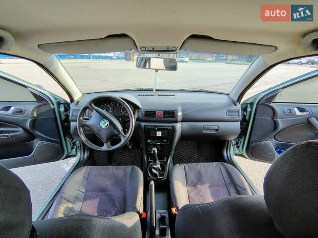 Зелений Шкода Октавія, об'ємом двигуна 1.6 л та пробігом 207 тис. км за 4300 $, фото 27 на Automoto.ua