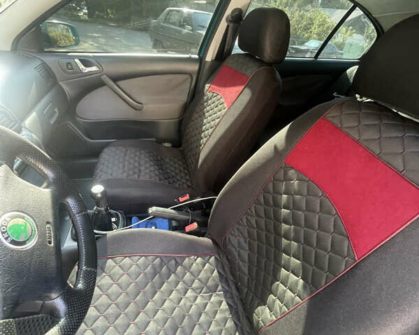 Зелений Шкода Октавія, об'ємом двигуна 2.05 л та пробігом 350 тис. км за 4200 $, фото 2 на Automoto.ua