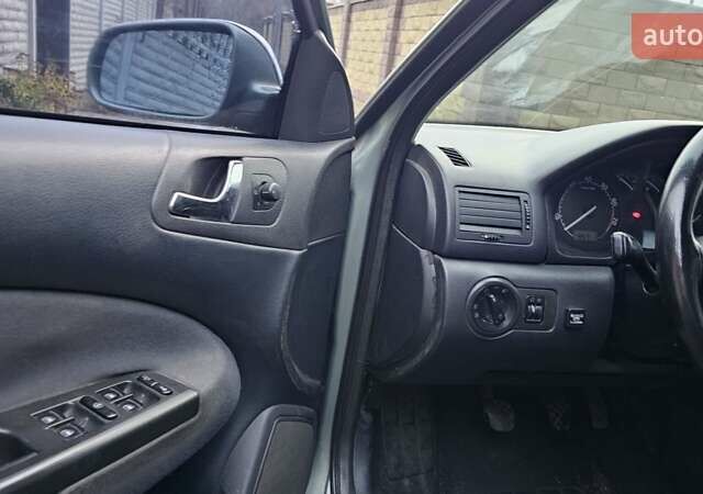 Зеленый Шкода Октавия, объемом двигателя 2 л и пробегом 400 тыс. км за 4500 $, фото 25 на Automoto.ua