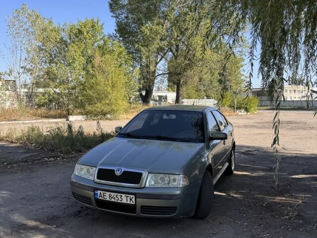 Зеленый Шкода Октавия, объемом двигателя 2 л и пробегом 320 тыс. км за 4000 $, фото 3 на Automoto.ua