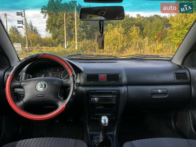 Зелений Шкода Октавія, об'ємом двигуна 1.78 л та пробігом 350 тис. км за 3300 $, фото 14 на Automoto.ua