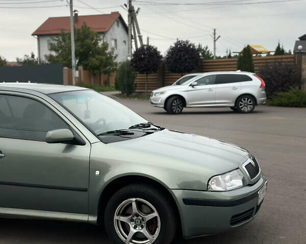 Зеленый Шкода Октавия, объемом двигателя 1.78 л и пробегом 350 тыс. км за 3500 $, фото 8 на Automoto.ua