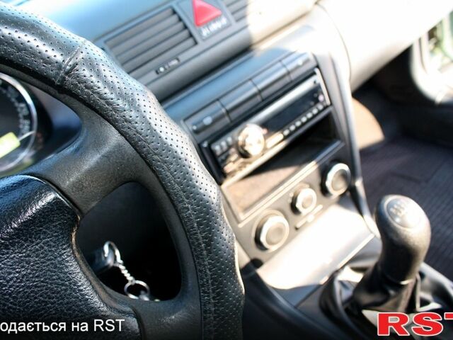 Зеленый Шкода Октавия, объемом двигателя 1.6 л и пробегом 326 тыс. км за 4400 $, фото 11 на Automoto.ua