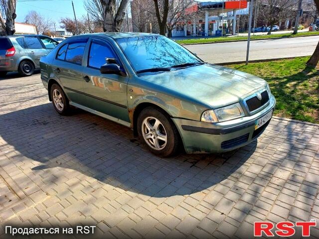 Шкода Октавия 2003 в Николаеве на Automoto.ua Зеленый Шкода Октавия, объемом двигателя 1.6 л и пробегом 250 тыс. км за 2600 $, фото 1 на Automoto.ua