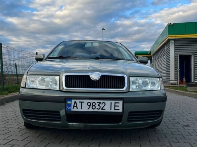 Зеленый Шкода Октавия, объемом двигателя 2 л и пробегом 190 тыс. км за 4000 $, фото 3 на Automoto.ua
