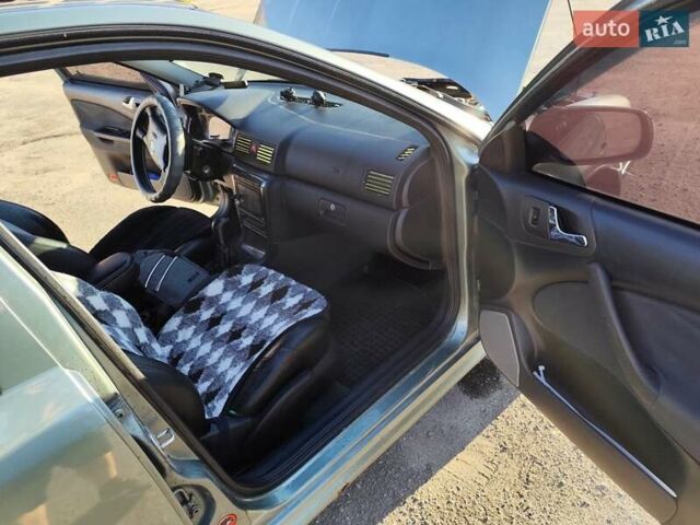 Зеленый Шкода Октавия, объемом двигателя 1.9 л и пробегом 290 тыс. км за 3900 $, фото 12 на Automoto.ua