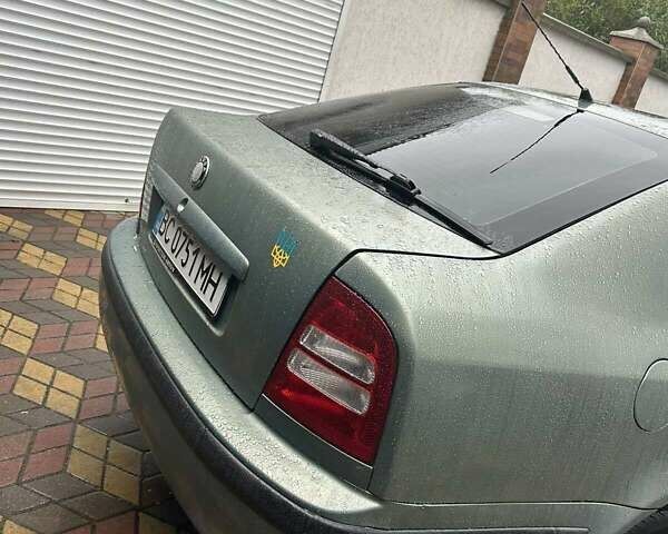 Зелений Шкода Октавія, об'ємом двигуна 1.98 л та пробігом 260 тис. км за 2999 $, фото 1 на Automoto.ua
