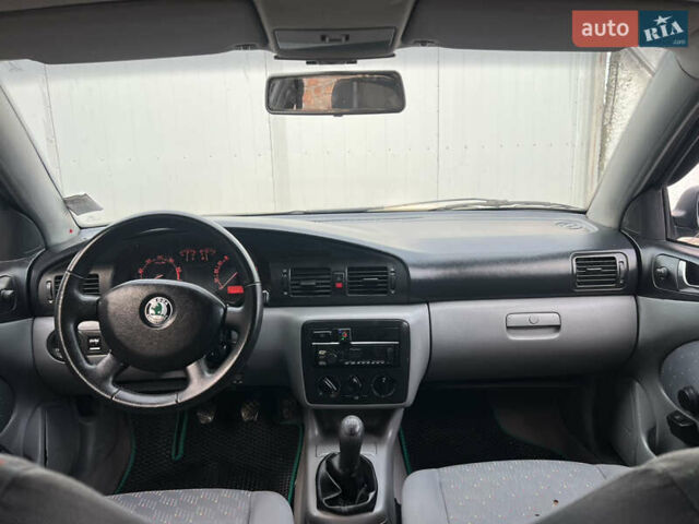 Зеленый Шкода Октавия, объемом двигателя 1.6 л и пробегом 253 тыс. км за 3450 $, фото 16 на Automoto.ua