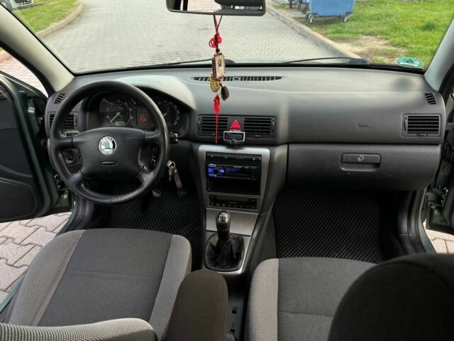 Зеленый Шкода Октавия, объемом двигателя 2 л и пробегом 190 тыс. км за 4000 $, фото 11 на Automoto.ua