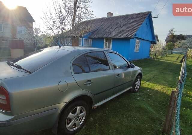 Зеленый Шкода Октавия, объемом двигателя 2 л и пробегом 250 тыс. км за 3100 $, фото 4 на Automoto.ua