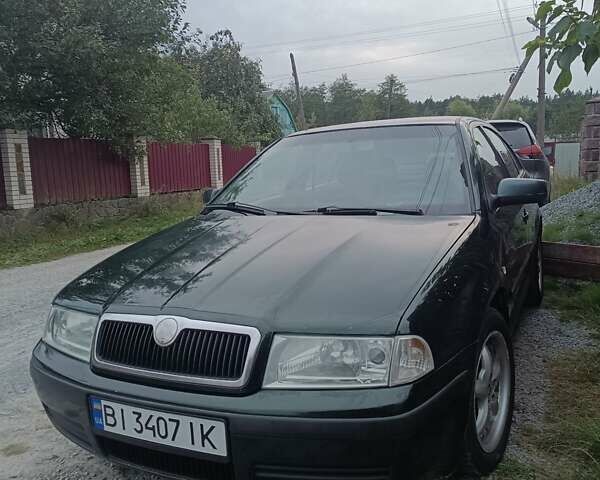 Зелений Шкода Октавія, об'ємом двигуна 1.6 л та пробігом 310 тис. км за 2999 $, фото 4 на Automoto.ua