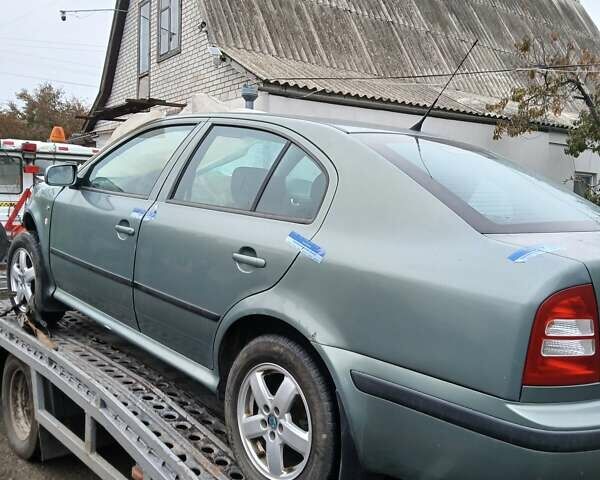 Зелений Шкода Октавія, об'ємом двигуна 1.78 л та пробігом 122 тис. км за 2350 $, фото 2 на Automoto.ua