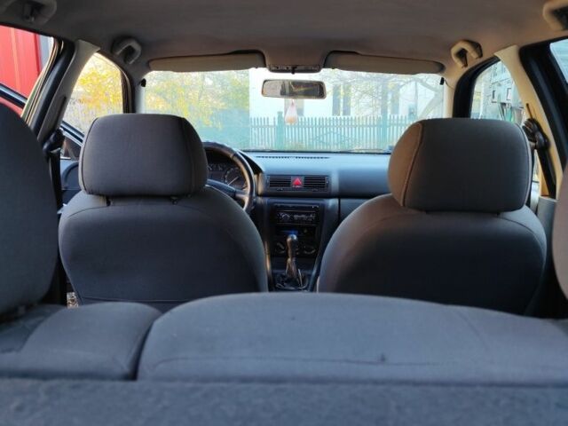 Зеленый Шкода Октавия, объемом двигателя 1.9 л и пробегом 360 тыс. км за 4300 $, фото 4 на Automoto.ua