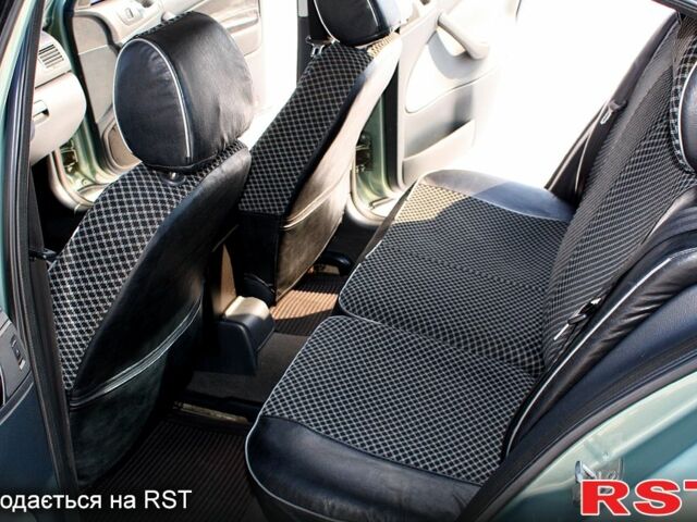 Зеленый Шкода Октавия, объемом двигателя 1.6 л и пробегом 326 тыс. км за 4400 $, фото 6 на Automoto.ua