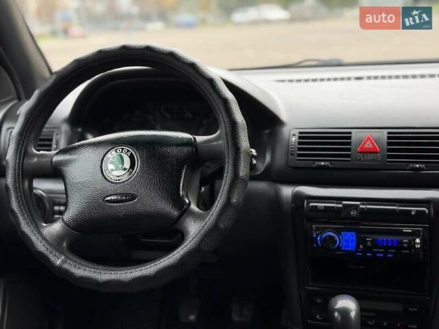 Зеленый Шкода Октавия, объемом двигателя 1.78 л и пробегом 280 тыс. км за 2900 $, фото 46 на Automoto.ua