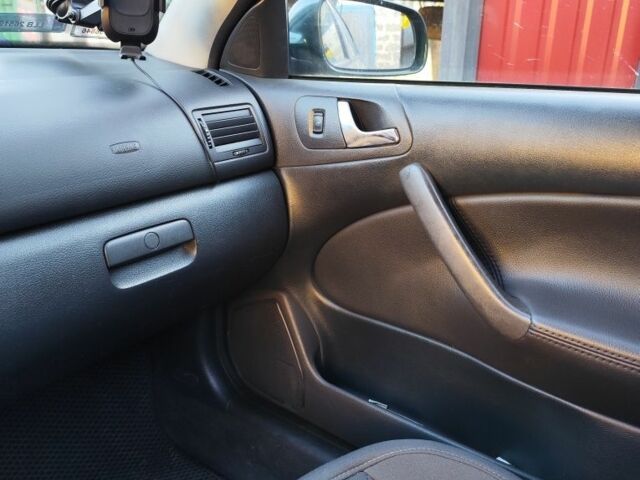 Зеленый Шкода Октавия, объемом двигателя 1.9 л и пробегом 360 тыс. км за 4300 $, фото 7 на Automoto.ua