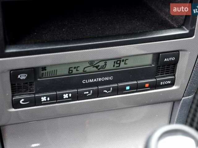 Зеленый Шкода Октавия, объемом двигателя 2 л и пробегом 200 тыс. км за 3800 $, фото 28 на Automoto.ua