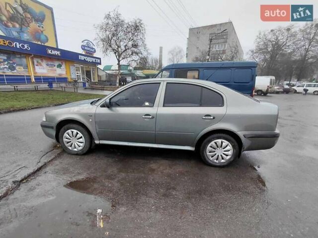 Зеленый Шкода Октавия, объемом двигателя 1.6 л и пробегом 236 тыс. км за 3535 $, фото 2 на Automoto.ua