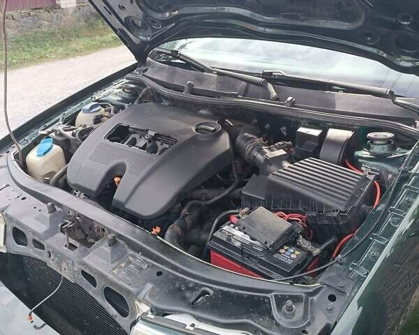 Зелений Шкода Октавія, об'ємом двигуна 1.6 л та пробігом 310 тис. км за 2999 $, фото 3 на Automoto.ua