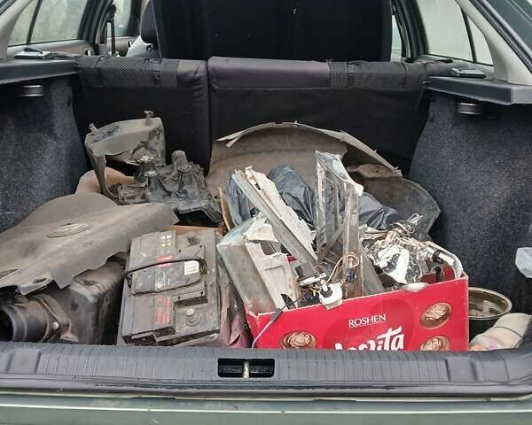 Зелений Шкода Октавія, об'ємом двигуна 1.78 л та пробігом 122 тис. км за 2350 $, фото 6 на Automoto.ua