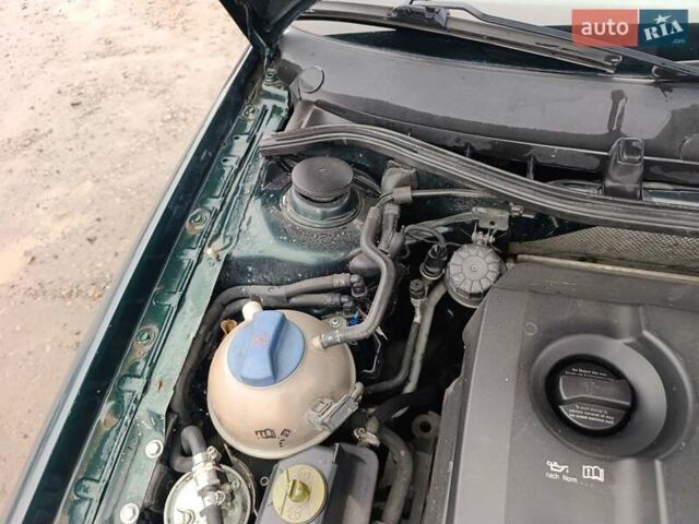 Зеленый Шкода Октавия, объемом двигателя 1.9 л и пробегом 413 тыс. км за 3650 $, фото 2 на Automoto.ua