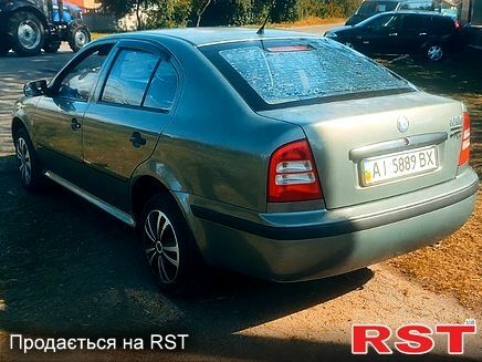 Зеленый Шкода Октавия, объемом двигателя 1.6 л и пробегом 300 тыс. км за 2800 $, фото 1 на Automoto.ua