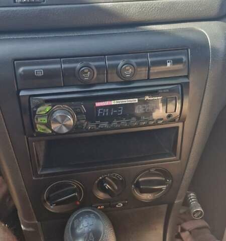 Зеленый Шкода Октавия, объемом двигателя 1.6 л и пробегом 315 тыс. км за 5500 $, фото 10 на Automoto.ua